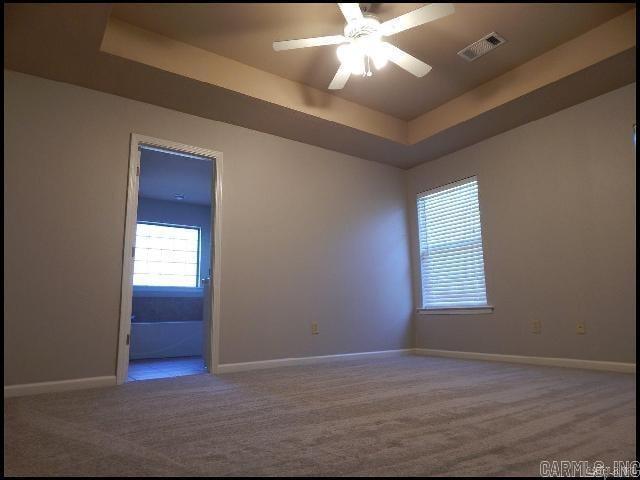 Building Photo - 521 Wisteria Dr