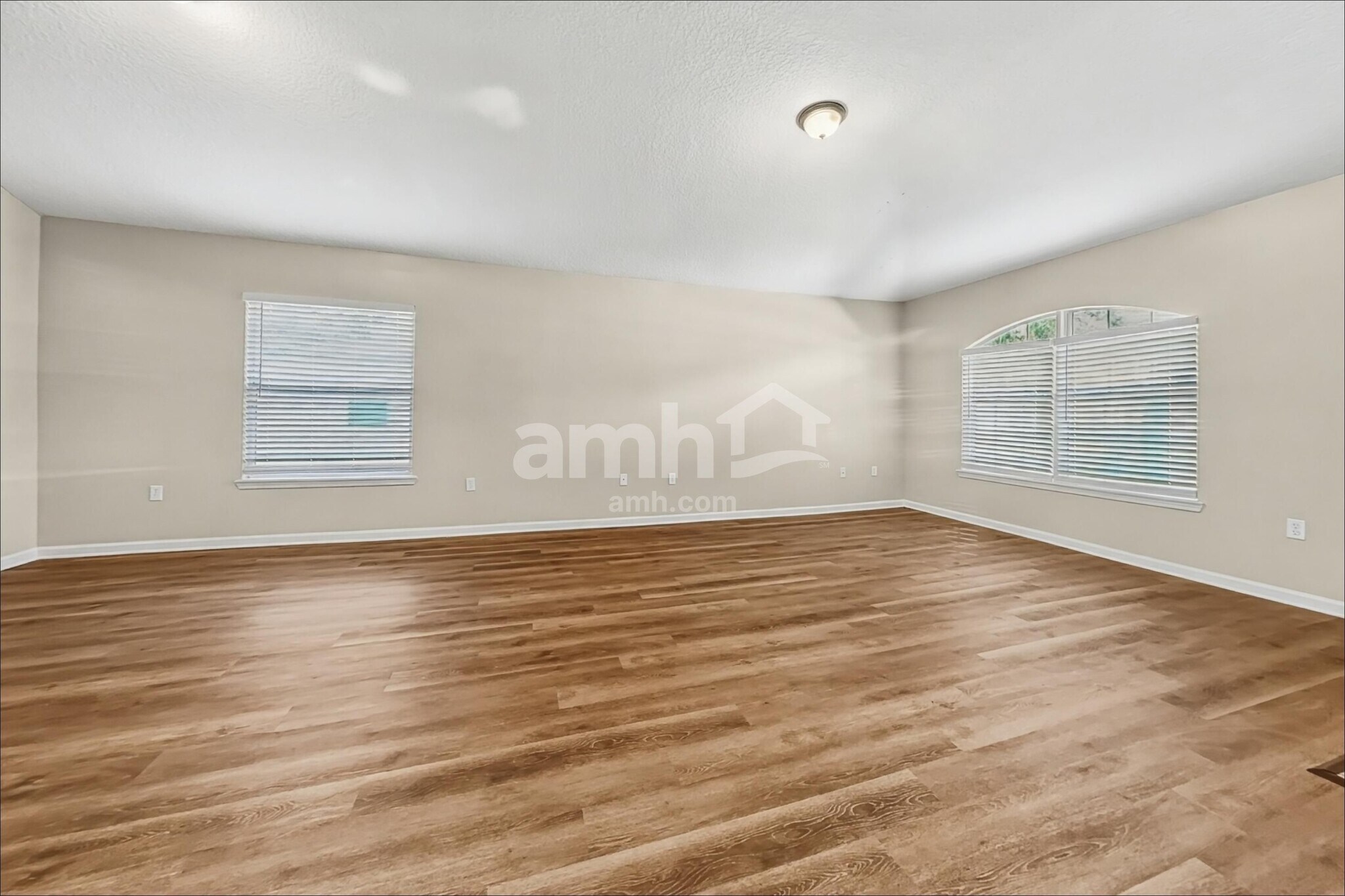 Building Photo - 7244 Angela Dr