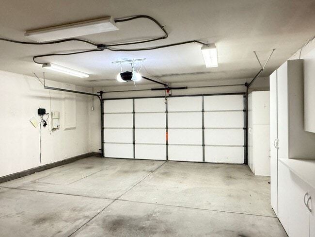 Building Photo - Four Seasons 55+ – Beautifully Upgraded with Views!