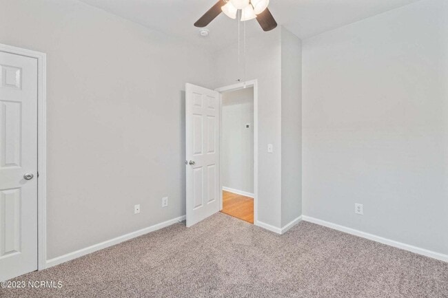 Building Photo - Home for rent with close proximity to transportation, shopping, Downtown Wilmington and restaurants.