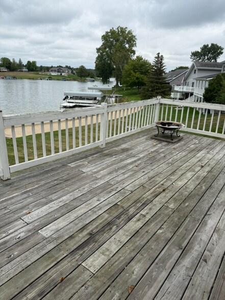 Building Photo - 1059 Crown Point Dr