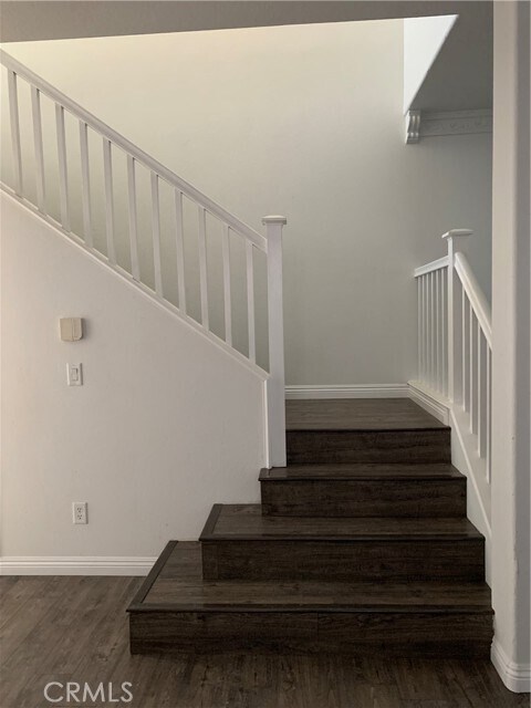 Building Photo - 16711 Escalon Dr