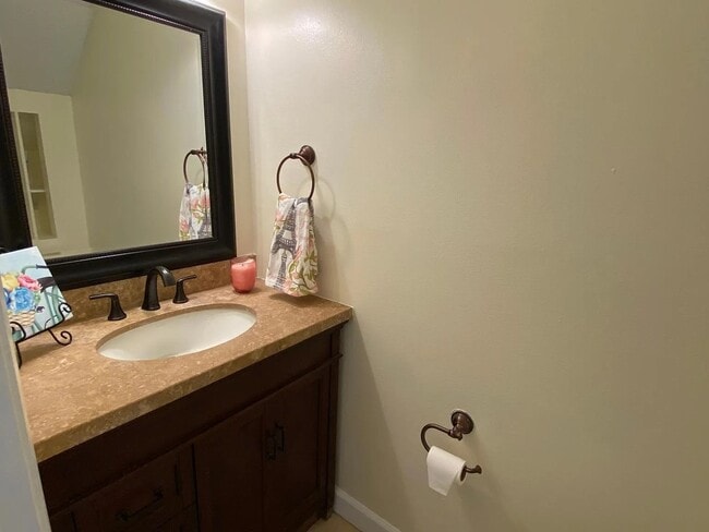 Building Photo - 612 Casa Park K Ct