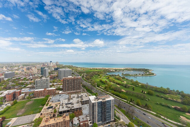 Building Photo - 655 W Irving Park Rd