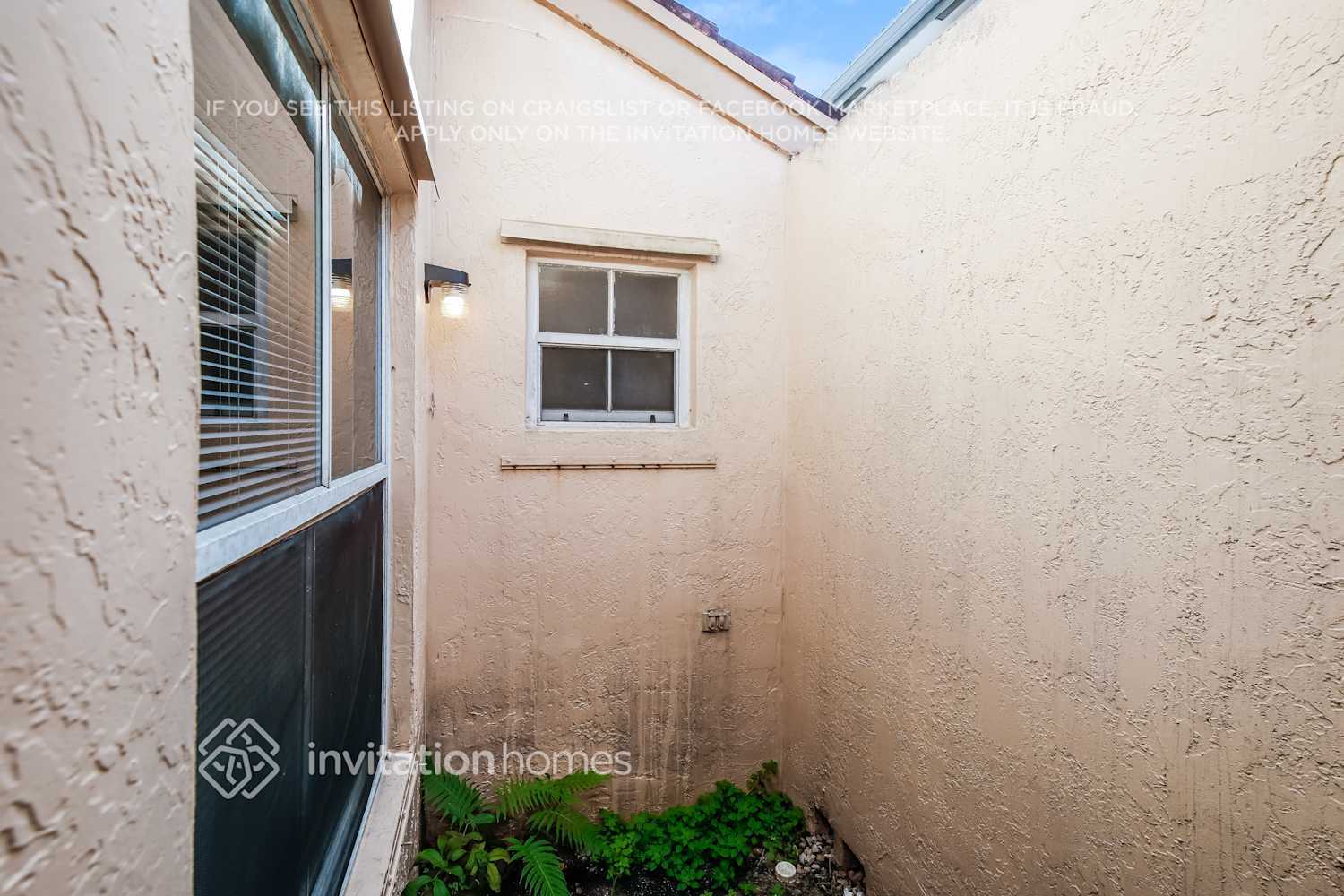 Building Photo - 18466 NW 22nd St