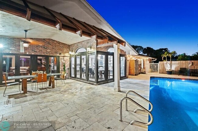 Building Photo - 4501 Briarcliff Ln