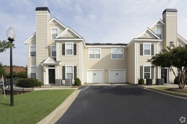 Building Photo - 100 Garden District Dr