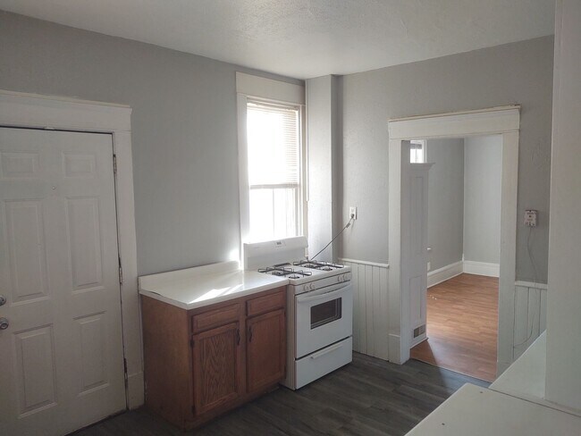 Building Photo - SW 619/621 23rd St