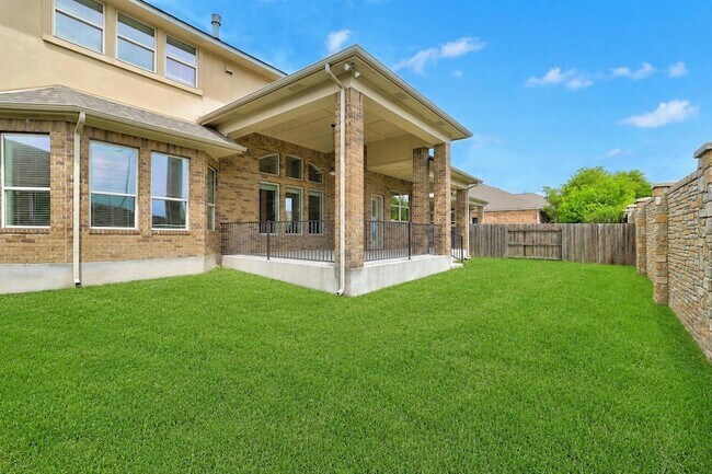 Building Photo - 213 Southern Cross Dr