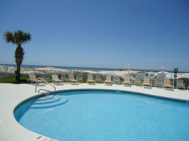 Building Photo - 497 Plantation Rd