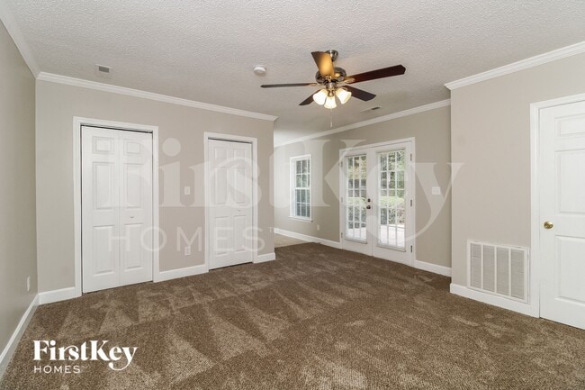 Building Photo - 4305 Oak Glen Dr