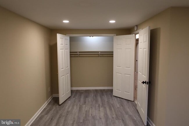 Building Photo - 11202 Troy Rd