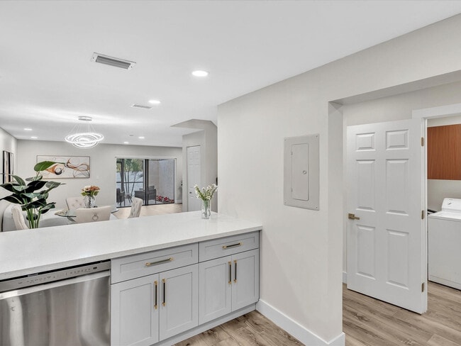 Building Photo - 1381 NW 99th Ave