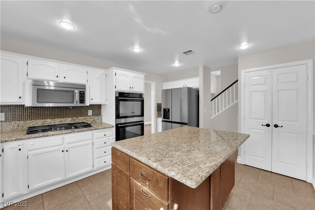 Building Photo - 2257 Norway Pine Ct