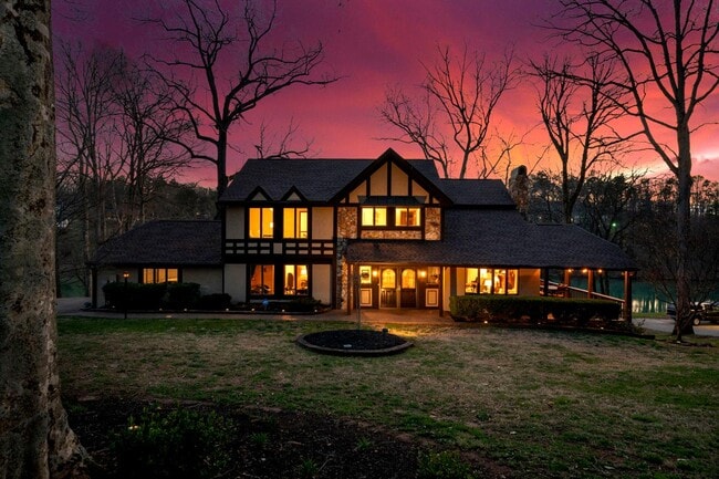 Building Photo - 1035 Panther Creek Rd