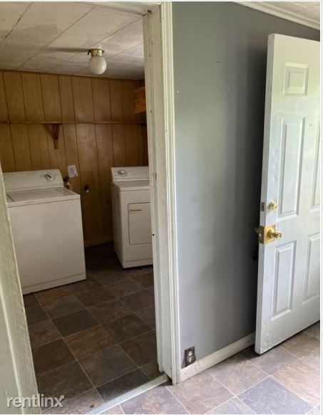 Building Photo - 3 br, 1 bath House - 907 W Webster St