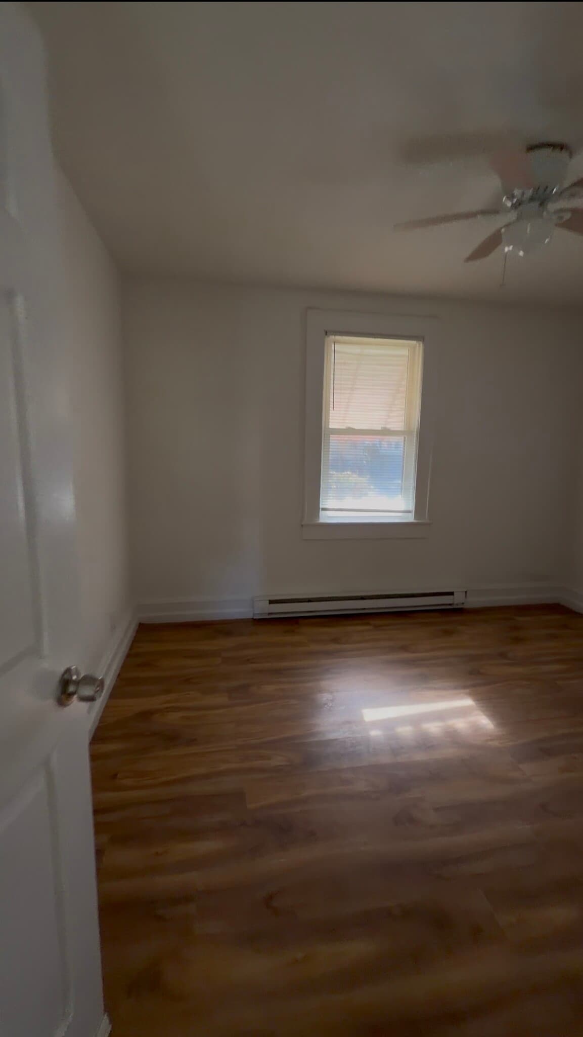 Building Photo - 838 W 41st St