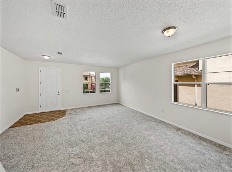 Building Photo - 143 Alfani St