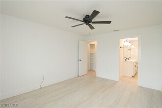 Building Photo - 1435 Curlew Ave