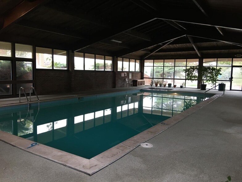 Building Photo - 5102 Williams Fork Trl