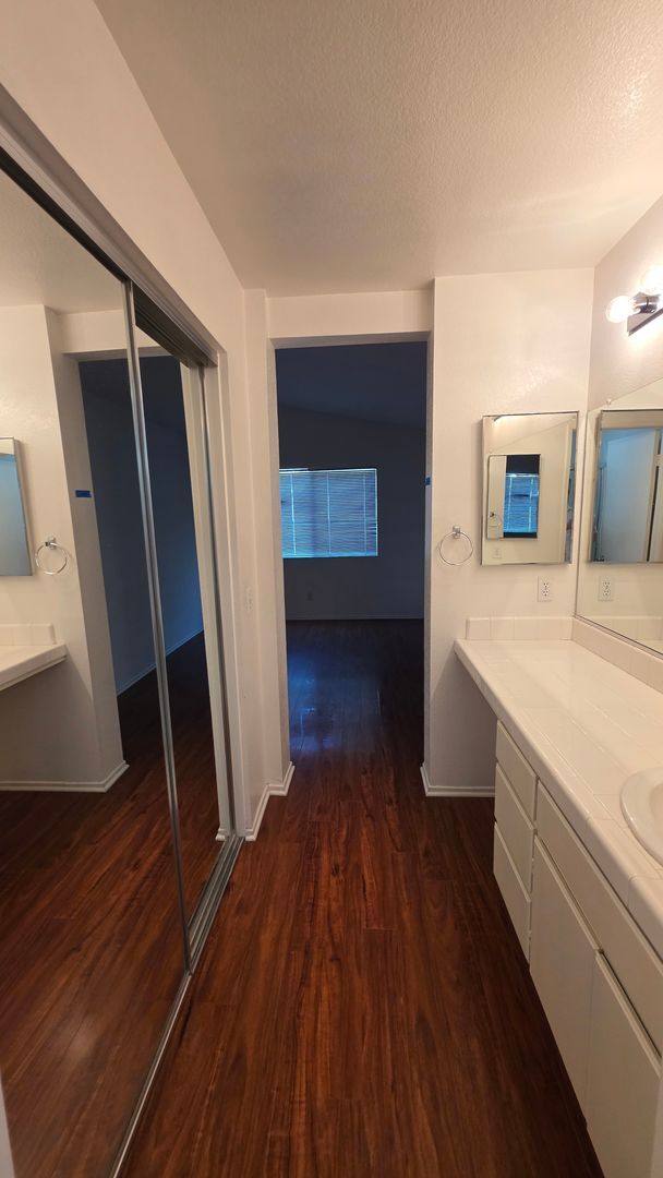 Building Photo - Available 3 bedroom, 2-bath in Temecula