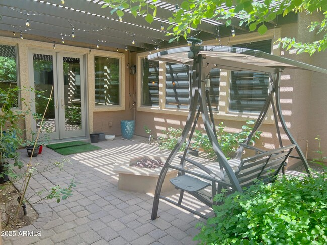 Building Photo - 32604 N 24th Dr