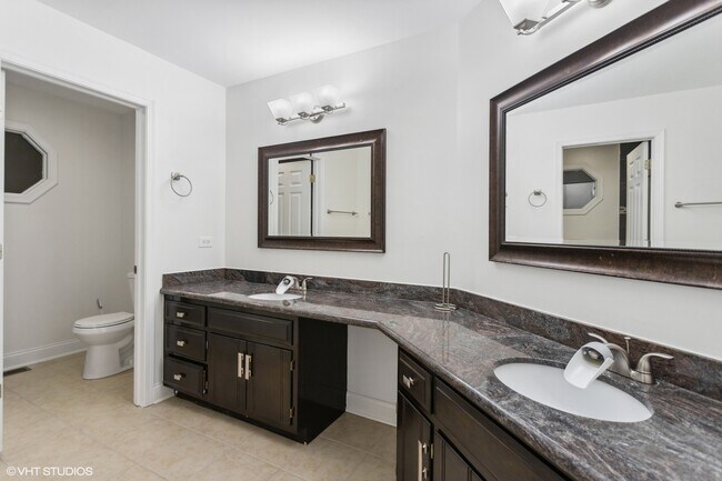 Building Photo - 24250 Merlot Ln