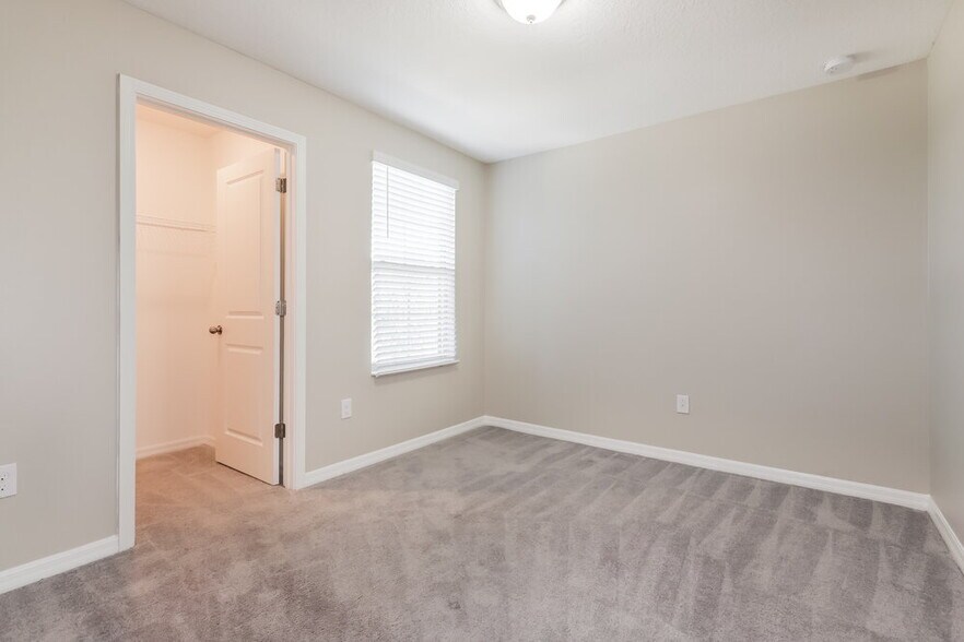 Building Photo - 4215 Unbridled Song Dr