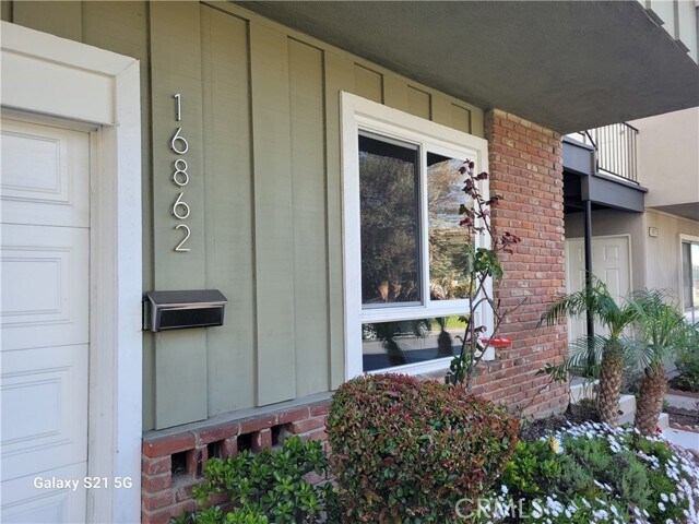 Building Photo - 16862 Coach Ln