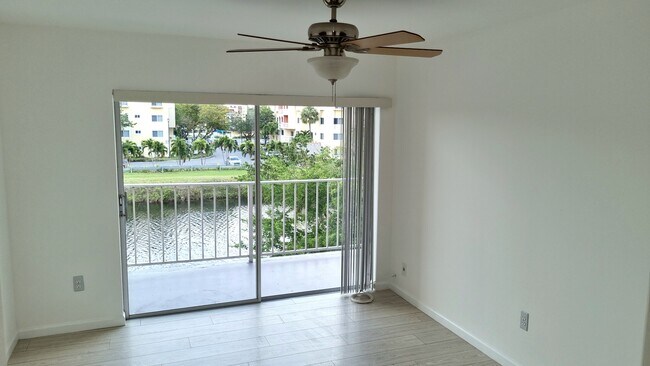 bedroom - 7787 SW 86th St