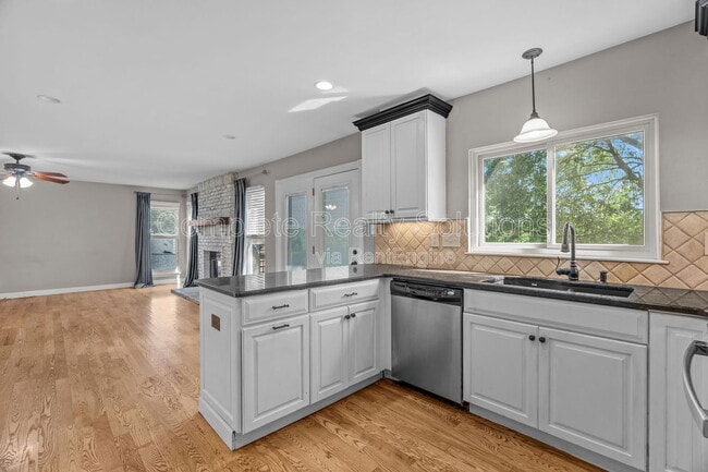 Building Photo - 16610 Green Needle Ct