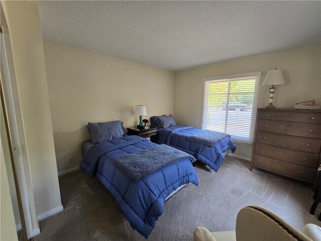 Building Photo - 31811 Greens Pointe