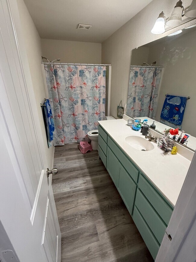 Building Photo - 3505 Moline Cir