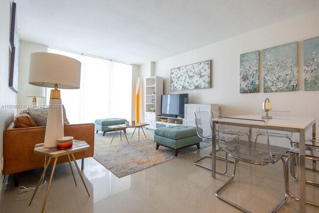 Building Photo - 335 S Biscayne Blvd
