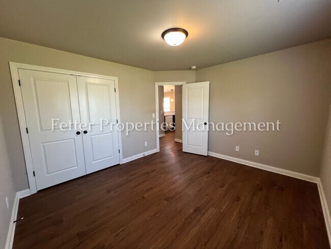 Building Photo - 1360 Old Plank Rd