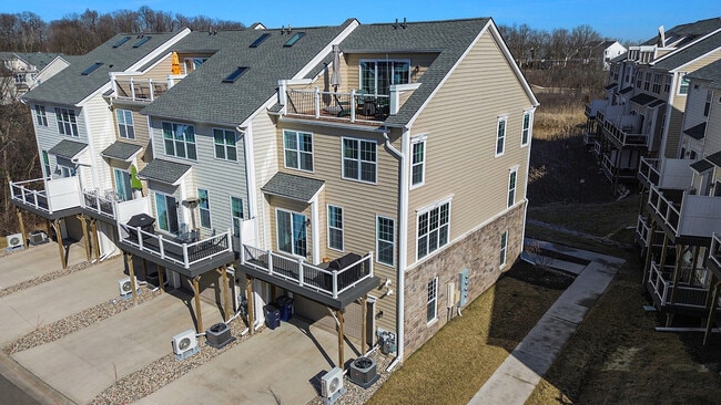 Building Photo - 2822 Purley Ave