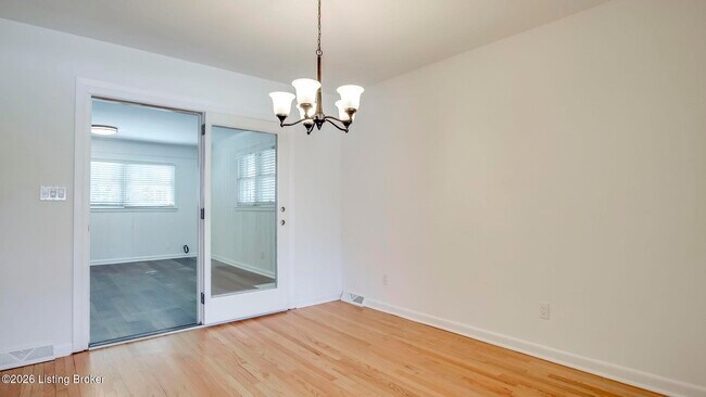 Building Photo - 2706 Lime Kiln Ln