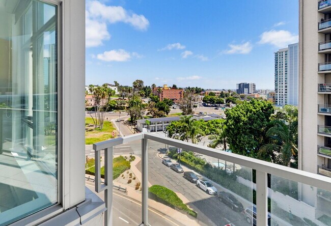 Building Photo - Skyline Views & Sophisticated Corner Living at Aria in Cortez Hill