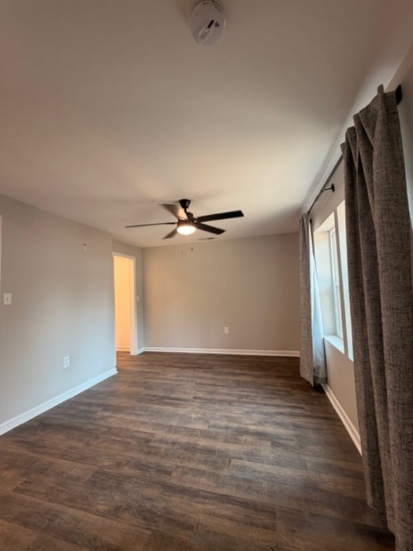 Building Photo - 5528 Cabot Ave