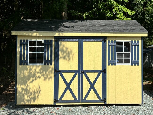 Building Photo - 10355 Bunting Rd