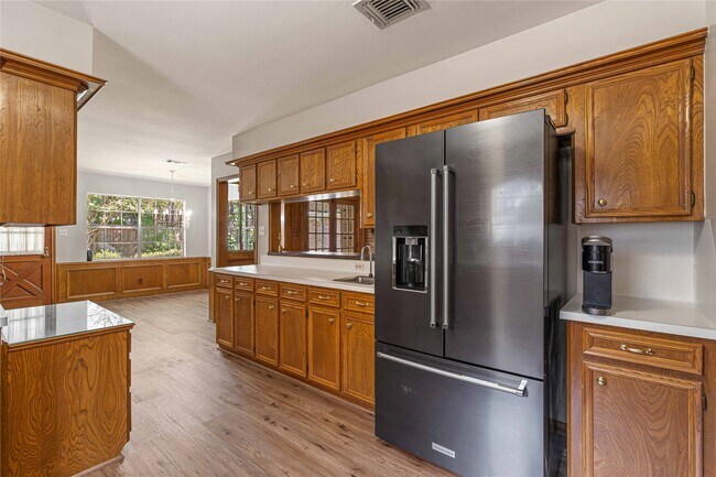 Building Photo - 5606 Graystone Ln