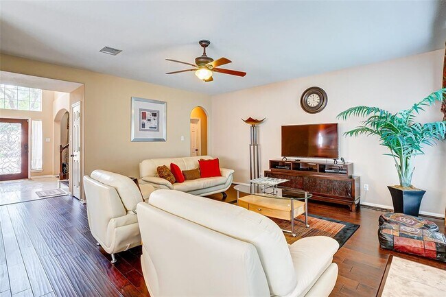 Building Photo - 2143 Hill Canyon Ct