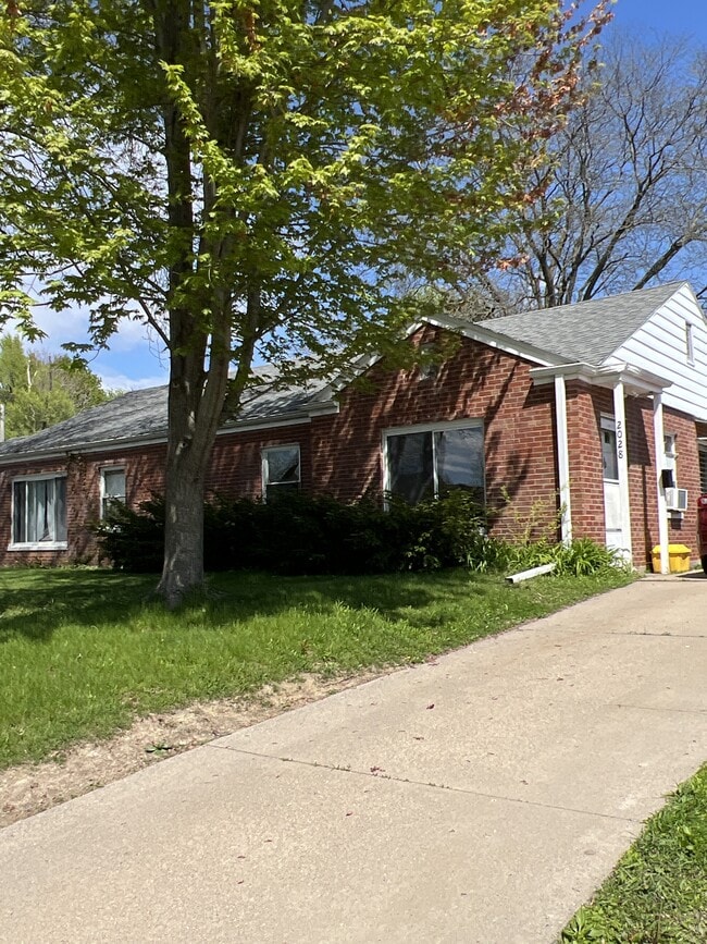 Primary Photo - 2028 Chaney Rd