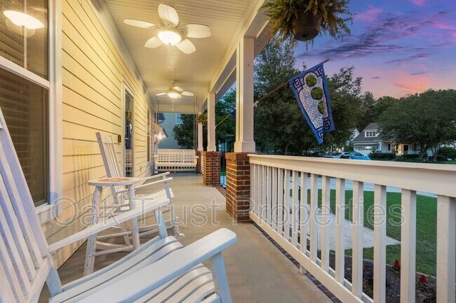 Building Photo - 127 Blackwater Dr