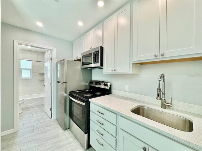 Building Photo - 4306 Porpoise Dr