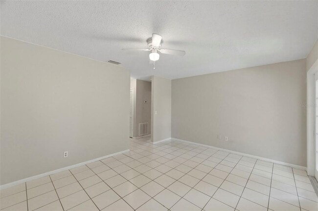 Building Photo - 8124 Omaha Cir