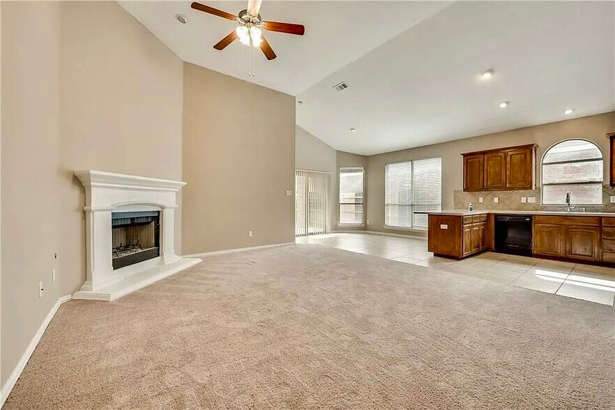 Living Room - 2716 Twinflower Dr
