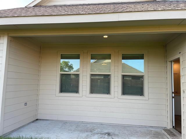 Building Photo - 1113 Sassafras Dr