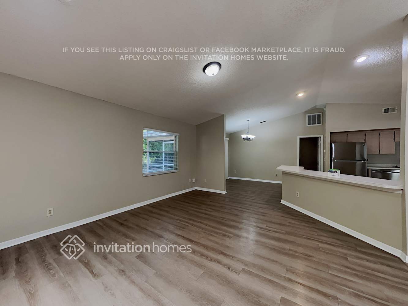 Building Photo - 943 Hemingway Dr
