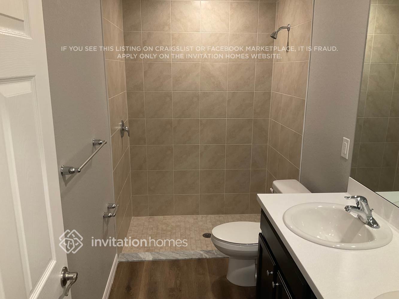 Building Photo - 25467 Doredo Dr